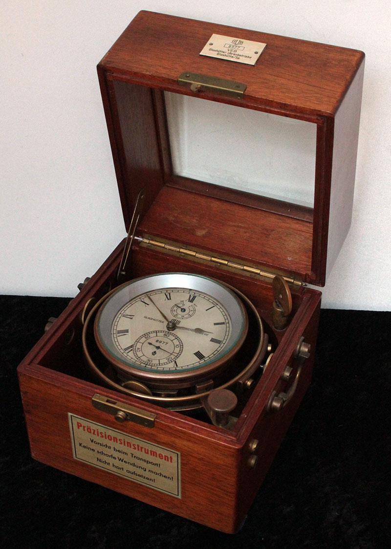 GLASHUTTE GUB GERMAN SEE SHIP'S CHRONOMETER MARINE & RESERVE INDICATION